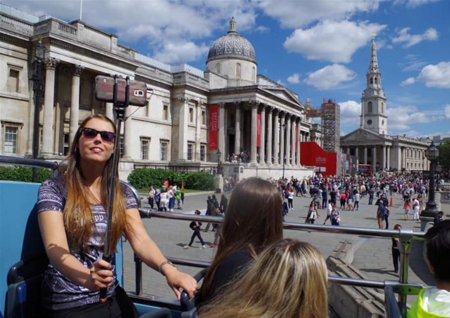 Hop-on Hop-off London Bus Tour & The London Dungeon - The free River Thames boat ride: your built-in reset button