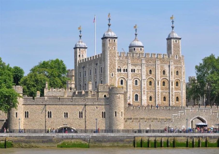 Hop on Hop off London Bus Tour & Tower of London - How the hop-on hop-off bus works (Red, Blue, Orange)