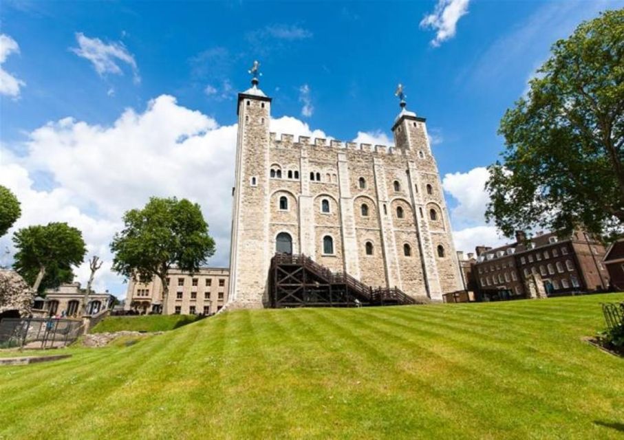 Hop on Hop off London Bus Tour & Tower of London - Price and value: is $90 per person a fair deal?