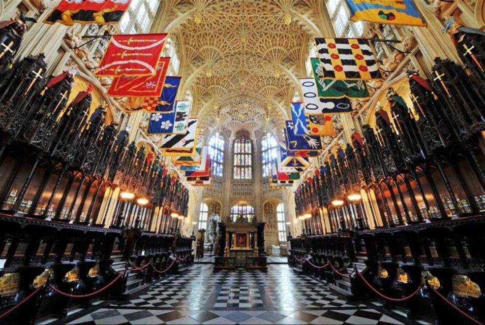 Hop-on Hop-off London Bus Tour & Westminster Abbey - Golden Tours bus plus Westminster Abbey: what you’re really buying