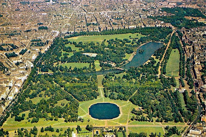 Hyde Park and Kensington Gardens: A Self-Guided Audio Tour - Kensington Palace and the Diana Memorial Playground: finishing with big, memorable landmarks