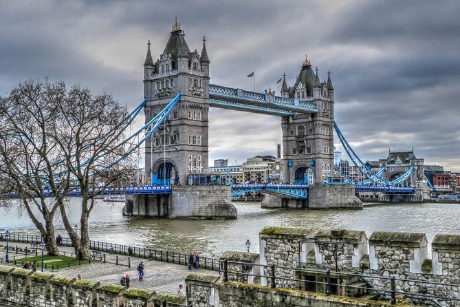 Immersive Treasure Hunt Adventure - City of London's Secrets - How the clue-hunt actually works in London