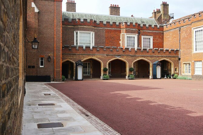 Inside Buckingham Palace State Rooms & Royal London Walking Tour - Pace, Comfort, and Getting There Without Stress