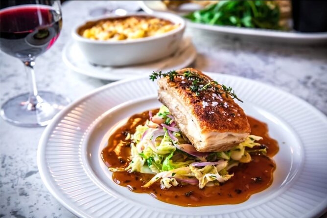 International Stand Up Comedy Showcase - Show & Dinner (Côte) - Value Check: Does $88.96 Feel Worth It?