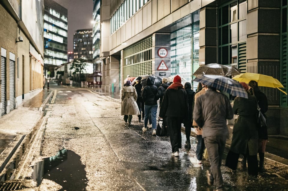 Jack the Ripper tour in Spanish - What you’ll hear: victims, police work, and the theories that won’t quit
