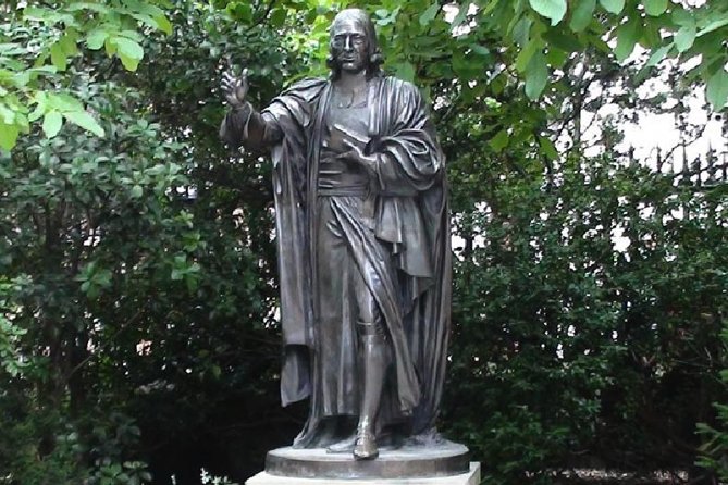 John Wesley Methodist Private Walking Tour Of London - Why this Methodist walk feels different from the usual London tour