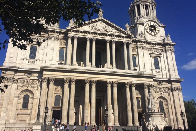 John Wesley Methodist Private Walking Tour Of London - Little Britain and the charterhouse connection: conversion moments in ordinary places