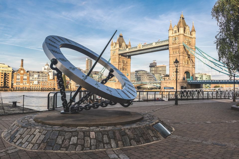 Layover London Private Tour from Heathrow Airport - Tower of London and Tower Bridge: Thames classics in timed stops