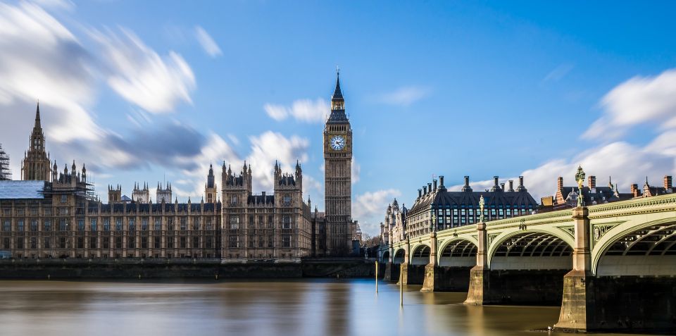 Layover London Private Tour from Heathrow Airport - A panoramic stretch of central London (and why it matters)