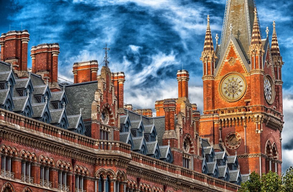 Layover London Private Tour from Heathrow Airport - St Paul’s Cathedral: a standout viewing stop