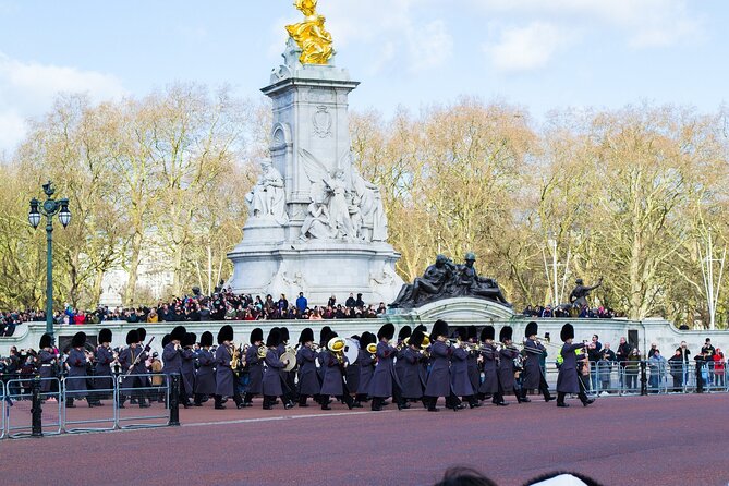 Layover Tour of London from LHR Executive Luxurious Vehicle Private Tour - Timing, guide quality, and the biggest layover win