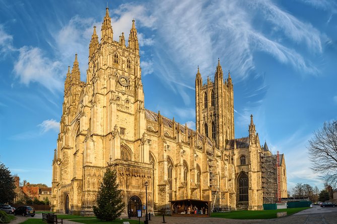 Leeds Castle, Canterbury Cathedral and Cliffs of Dover Day Trip - A Kent day trip across three icons: how the schedule feels