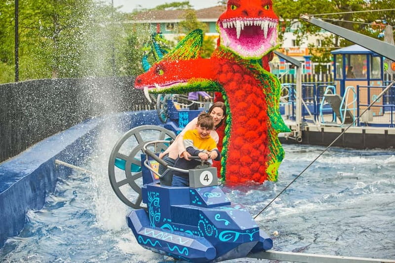 LEGOLAND Windsor Resort: Entrance Ticket - Practical logistics: tickets, parking, and what to expect at entry