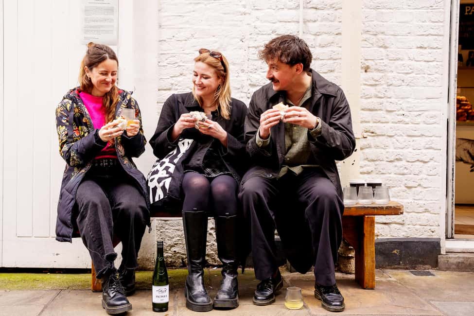 Local Foodie Adventure in London: 10+dishes, drinks and more - Neal’s Yard tastings: the first flavors of British comfort and beyond