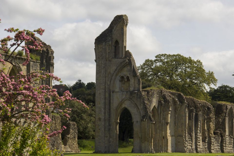 London: 3-Day Stonehenge, Bath & South West Coast Tour - From Victoria to the southwest: why this loop feels efficient