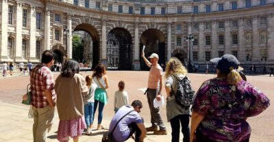 London: 30 Top City Sights Guided Group Walking Tour - Buckingham Palace + Changing of the Guard: The 10am Advantage