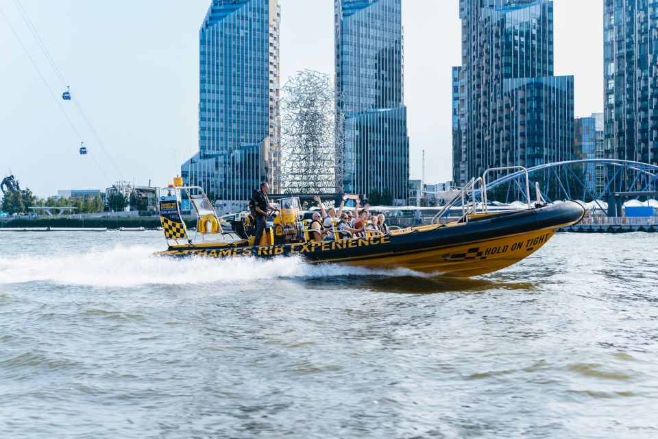 London: 45-Minute Speedboat Sightseeing Tour - Photos and souvenirs: plan for extras