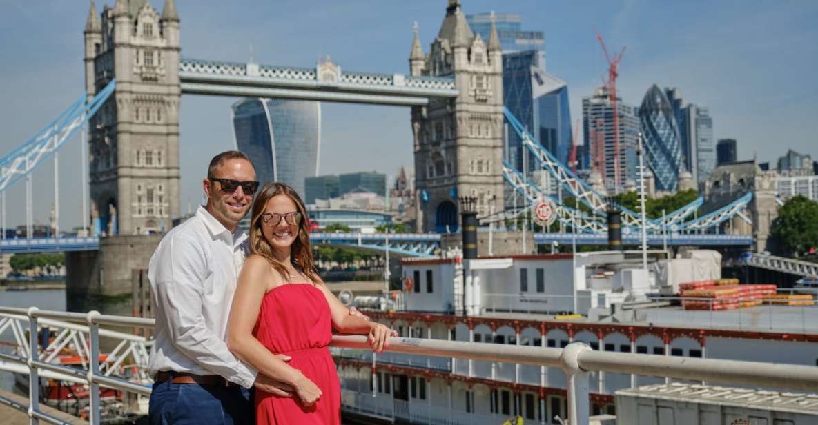 London 60min PRIVATE Personal Vacation & Travel Photographer - Tower Bridge photo stop: fast planning, strong results