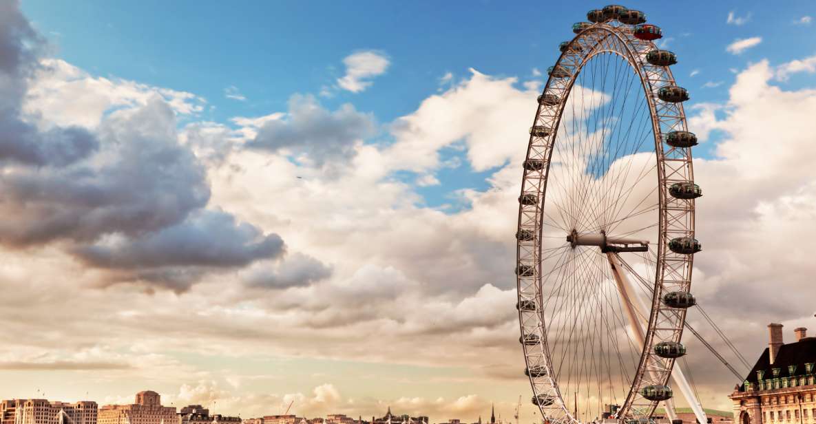 London: App-Based Walking Tour with 30 Stops - How the Trippy Tour Guide app walk really works