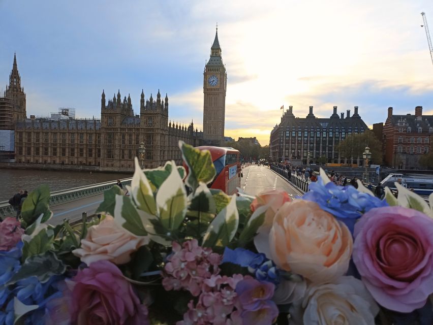 London: Bar Bus Tour by Tootbus - Price and value: is $36.77 worth a rooftop cruise with drinks?
