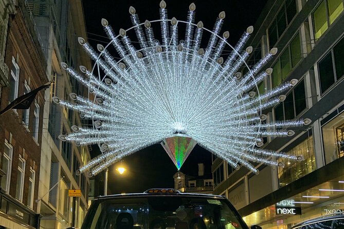 London Bespoke Black Cab Christmas Lights & Sights Private Tour - Belgravia and Sloane Square: The More Polished Side of Christmas