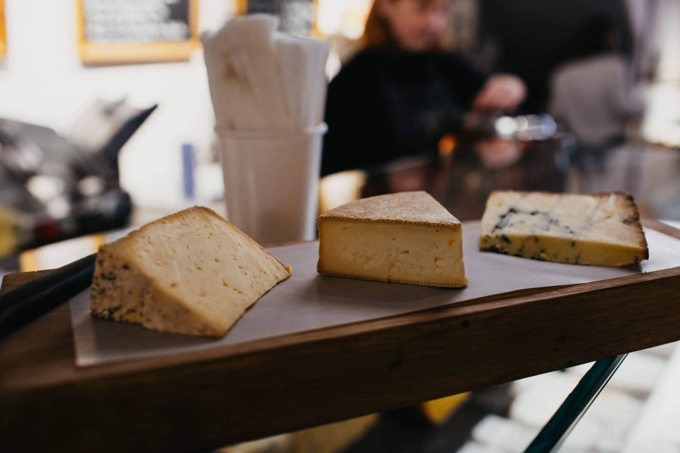 London: Borough Market Food Tour with Local Guide - Southwark on Foot: Clink Street, Historic Pubs, and Thames Views