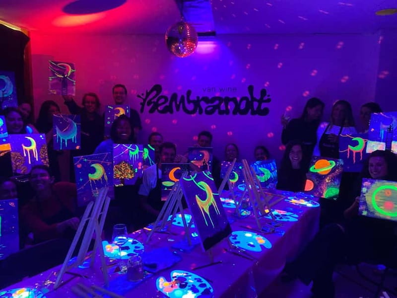 London: Bottomless Sip & Paint in the Dark - Neon glow paint in the dark: what the Rembrandt van Wine setup feels like