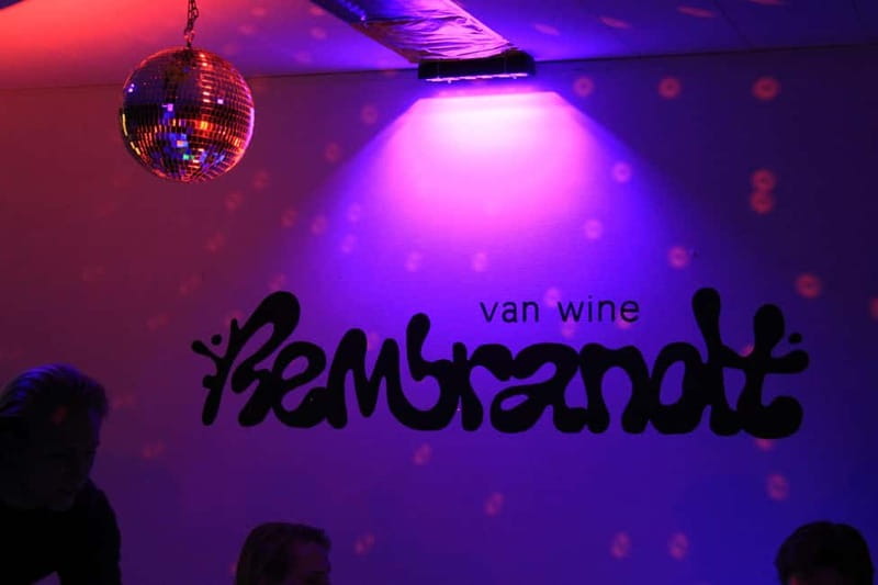 London: Bottomless Sip & Paint in the Dark - What you’re actually painting (and why the neon theme helps)
