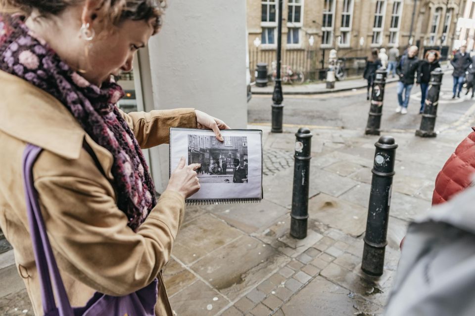 London: Brick Lane, Shoreditch & Spitalfields Food Tour - Price and value for $133.35: what you’re really paying for