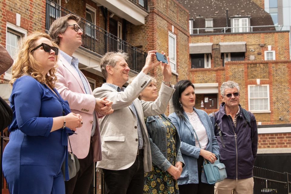 London: Brick Lane, Shoreditch & Spitalfields Food Tour - Breakfast-to-lunch pacing: 8 tastings across 6 stops (and how it feels)