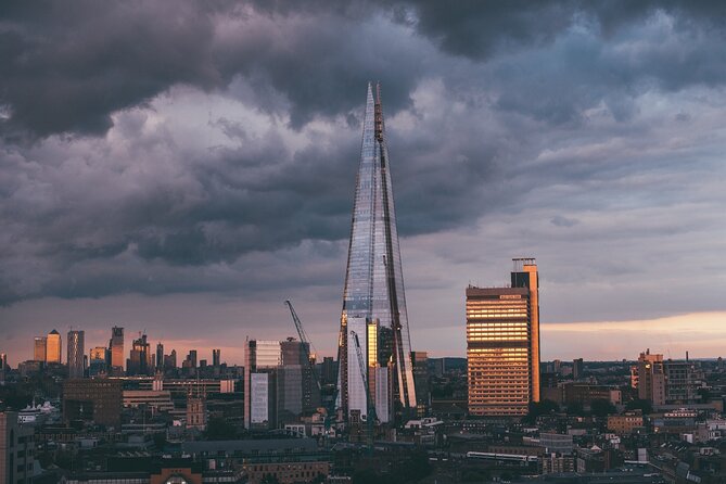London Bridge Ghost Walking Tour - Shakespeare’s favorite pub and the bridge twin confusion