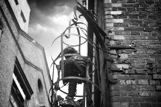 London Bridge Ghost Walking Tour - Borough Market to St Paul’s skyline: grit, glass, and gruesome clues