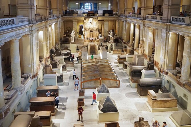 London: British Museum Audio Tour with Free Guaranteed Entry - Practical Logistics: Tickets, Headphones, Internet, and the Real Entry Line
