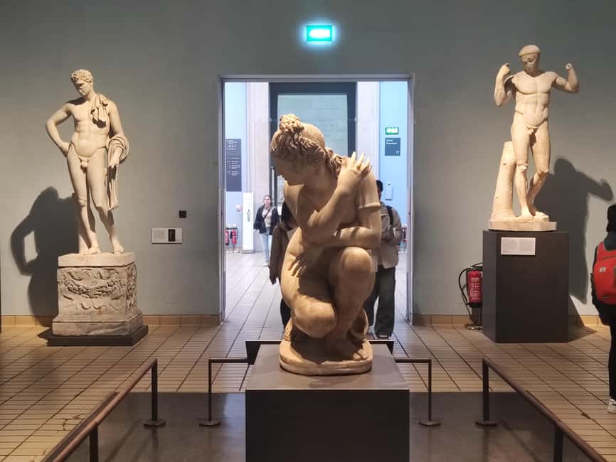 London: British Museum Highlights Tour: How Beauty Was Born - The practical stuff: walking pace, photos, and what to bring