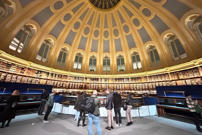 London: British Museum's English Audio Tour with Free Reservation - Ancient Egypt galleries: mummies, pharaohs, and bigger connections