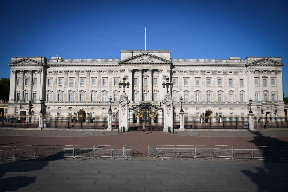 London: British Royalty Walking Tour - When This Tour Fits Best (and When It Doesn’t)