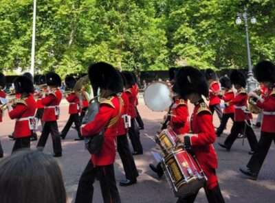 London: Buckingham, Big Ben & Westminster Abbey Tour - Changing of the Guard: Buckingham Palace When It Happens, Horse Guards When It Doesn’t