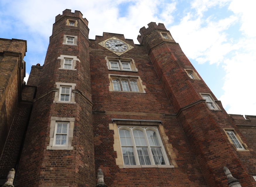 London: Buckingham Palace Walk & Tea at Kensington Palace - St James’s Palace and the Neighborhood of Power