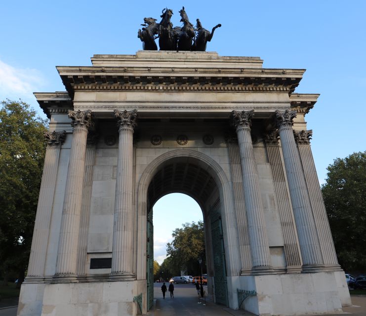 London: Buckingham Palace Walk & Tea at Kensington Palace - Kensington Gardens: Golden Gates, Diana’s Memorial, and Photo Moments