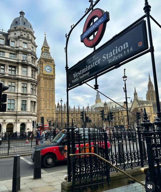 London: Buckingham Palace & Westminster Guided Walking Tour - The 2-hour pace: what to expect from a tight, high-impact walk