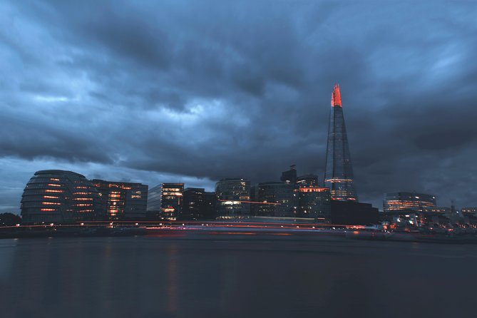 London by Night Independent Sightseeing Tour with Private Driver - South Bank at Night: Easy, Free, and Perfect for a Stroll