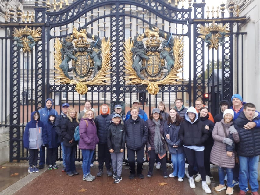London: Central London Outdoor Tour - Westminster Explained on Foot: Royals Meet Parliament Square