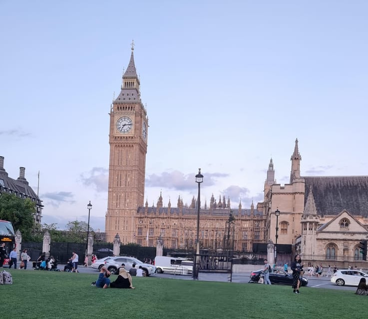 London: Changing of the Guard Guided Tour Experience - Key highlights that make this tour work