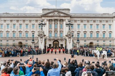 London: Changing of The Guard Tour - Waterloo Place: Getting Oriented Before the March