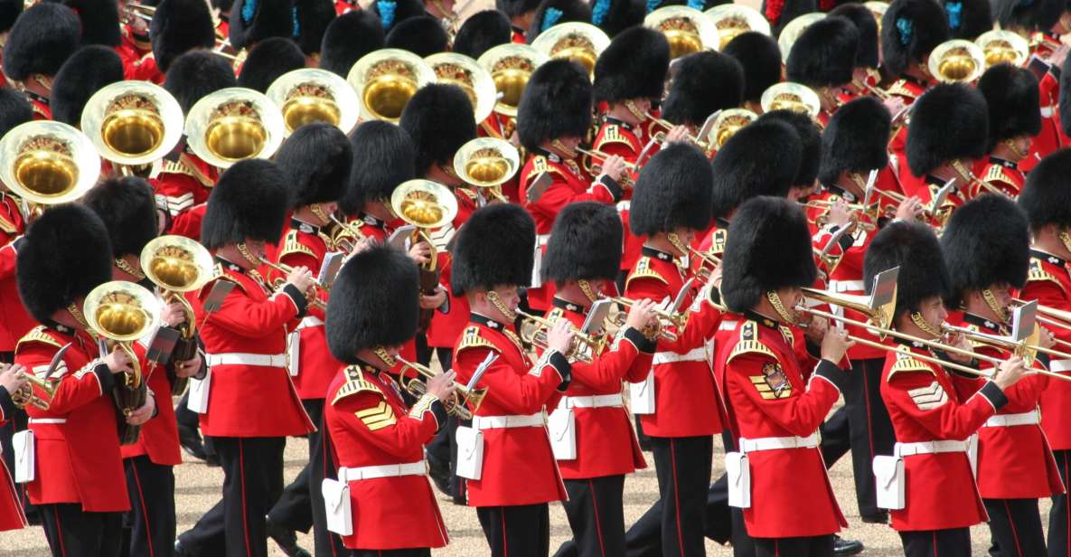 London Changing of the Guard Tour - Front Row 12 guests 2,5h - Key highlights at a glance