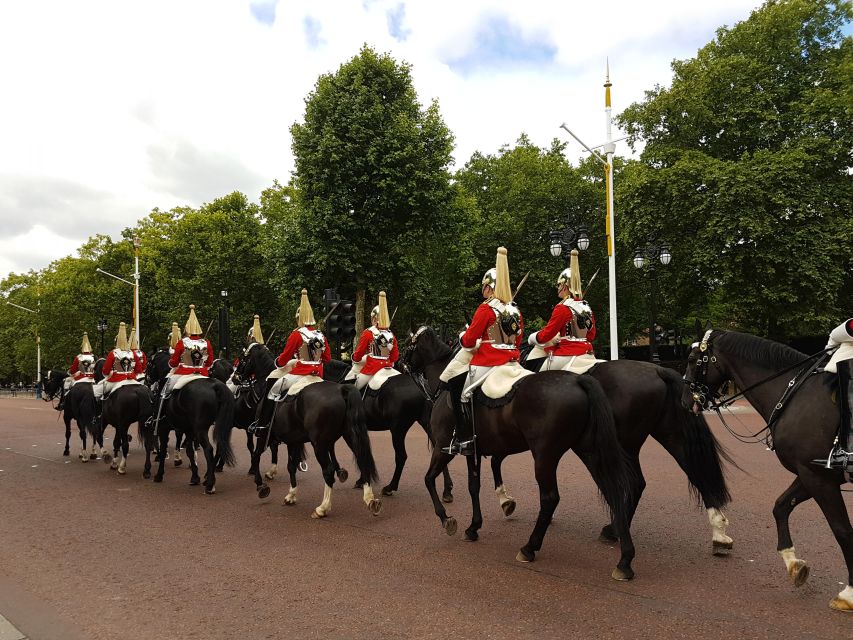 London: Changing of the Guard & Westminster Abbey - Price and Value: Why $91 Can Make Sense