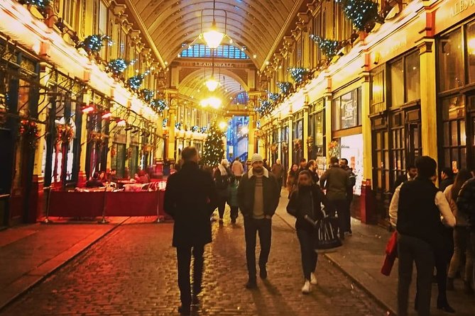 London Christmas Carol & Charles Dickens Small Group Walking Tour - Leadenhall Market: From Scrooge’s Turkey Errand to Film-Spot Recognition