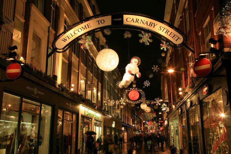 London: Christmas Eve City Tour with Dinner & Midnight Mass - Meeting at Bulleid Way: Starting an orderly Christmas Eve