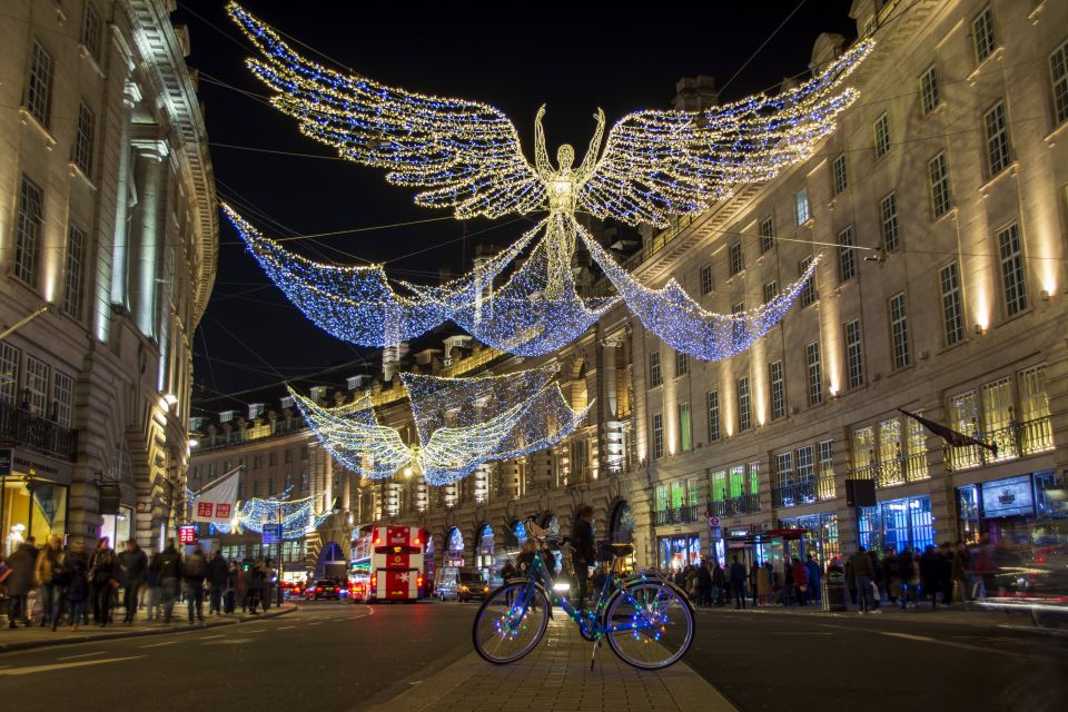 London Christmas Lights Bike Tour - Harrods and the department-store wow-factor