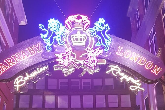 London Christmas Lights Private Tour by Traditional Black Cab - Photo stops that don’t feel like a chore